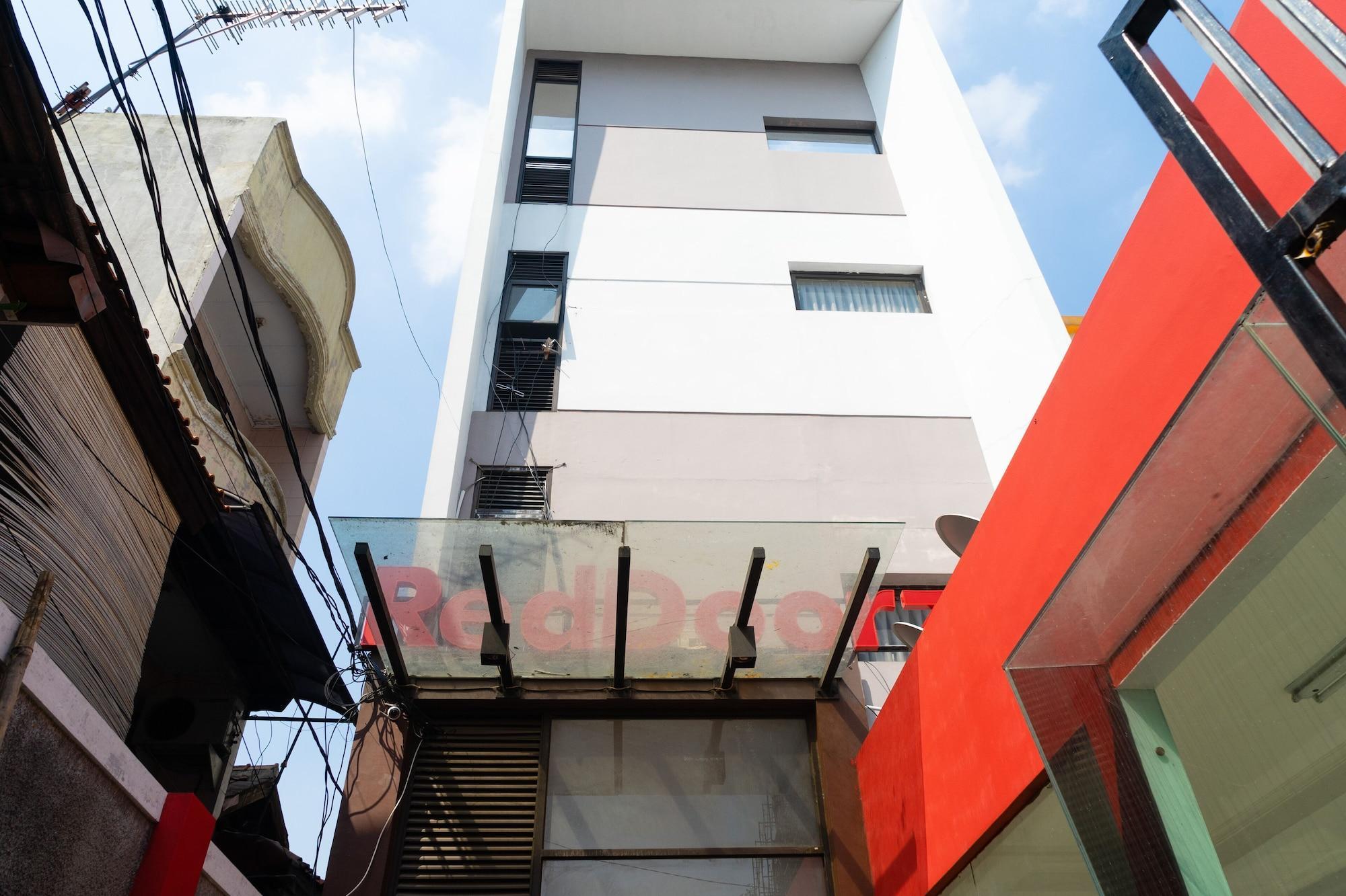 Reddoorz Plus @ Sawah Besar Yakarta Exterior foto